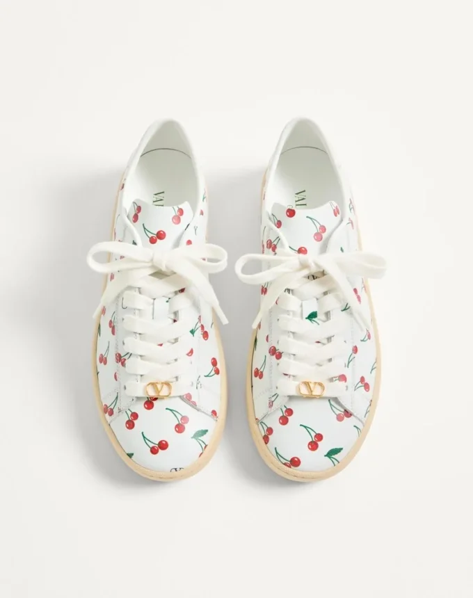 Sneakersy Royco z nappa cielęcej ze wzorem Cherryfic Sneakersy Royco z nappa cielęcej ze wzorem Cherryfic
