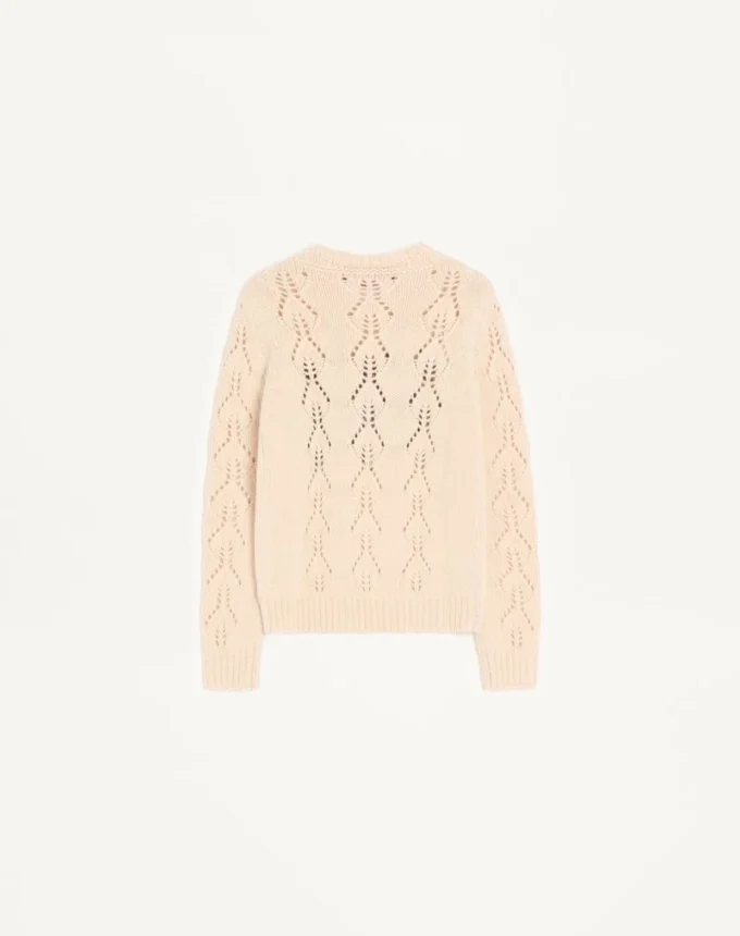 Sweter z haftem
