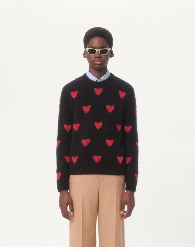Sweter z wełny moherowej i lureksu z wzorem żakardowym w serca Sweter z wełny moherowej i lureksu z wzorem żakardowym w serca