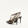 Szpilki Rockstud z chropowatej skóry z paskiem wokół kostki 100 mm Szpilki Rockstud z chropowatej skóry z paskiem wokół kostki 100 mm