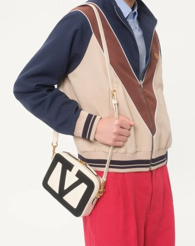 Torba crossbody Valentino Garavani Viva Superstar z nappa Torba crossbody Valentino Garavani Viva Superstar z nappa