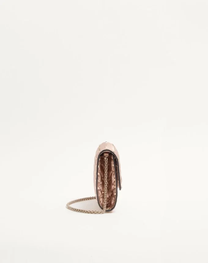Torba na ramię Valentino Garavani Rockstud Spike z laminowanej skóry nappa Torba na ramię Valentino Garavani Rockstud Spike z laminowanej skóry nappa