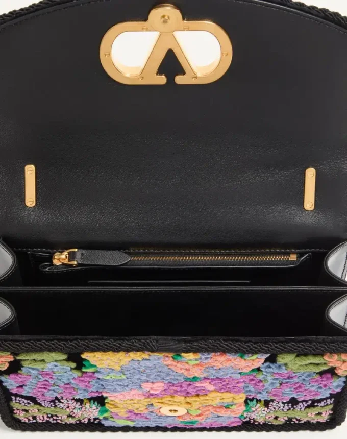 Torba na ramię Valentino Garavani Vain z haftem Torba na ramię Valentino Garavani Vain z haftem