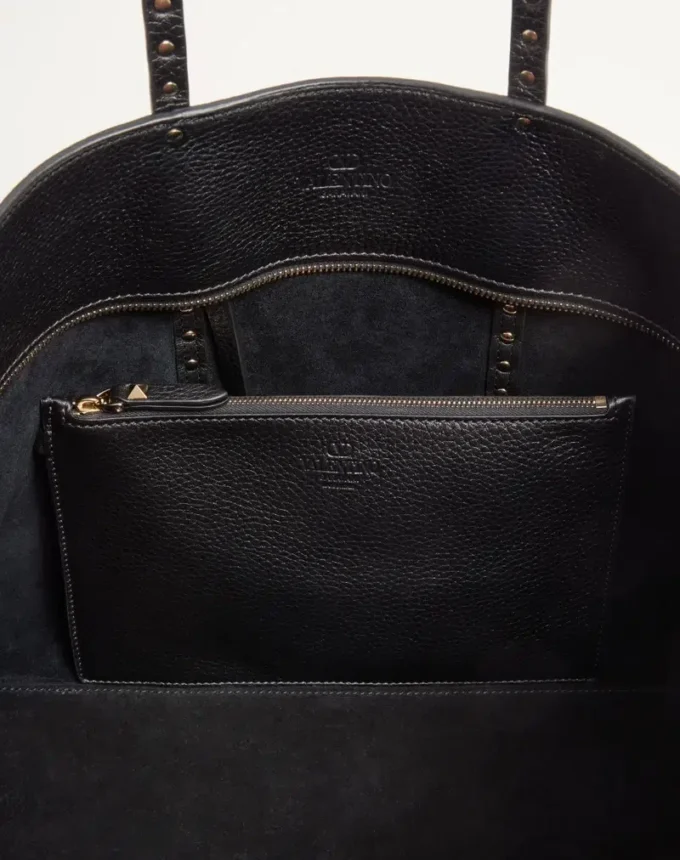 Torba na zakupy Valentino Garavani Rockstud z ziarnistej skóry cielęcej Torba na zakupy Valentino Garavani Rockstud z ziarnistej skóry cielęcej