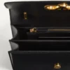 Torba Valentino Garavani Vain z uchwytem z błyszczącej skóry cielęcej Torba Valentino Garavani Vain z uchwytem z błyszczącej skóry cielęcej