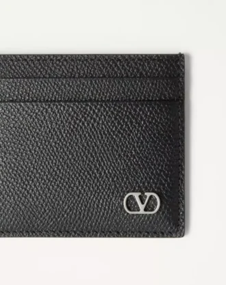 Valentino Garavani Vlogo Signature Cardholder In Grainy Calfskin Valentino Garavani Vlogo Signature Cardholder In Grainy Calfskin
