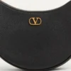 Vlogo Signature Mini Hobo Bag z ziarnistej skóry cielęcej Vlogo Signature Mini Hobo Bag z ziarnistej skóry cielęcej