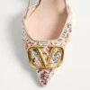 VLogo Signature Slingback Décolleté z haftem Rhombelle 80 mm VLogo Signature Slingback Décolleté z haftem Rhombelle 80 mm