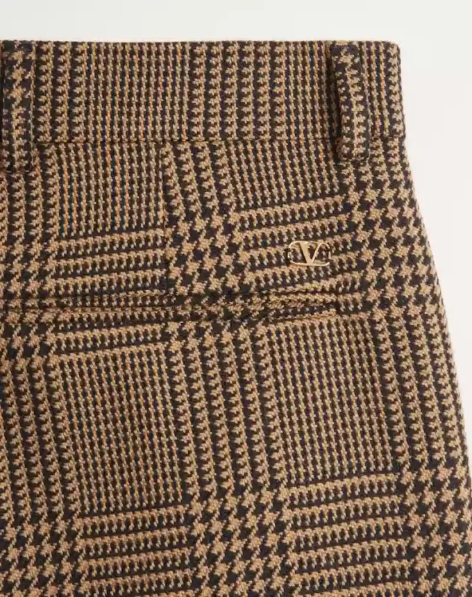Wełniane spodnie Valentino w kratę Glen Plaid z podwiniętymi nogawkami Wełniane spodnie Valentino w kratę Glen Plaid z podwiniętymi nogawkami