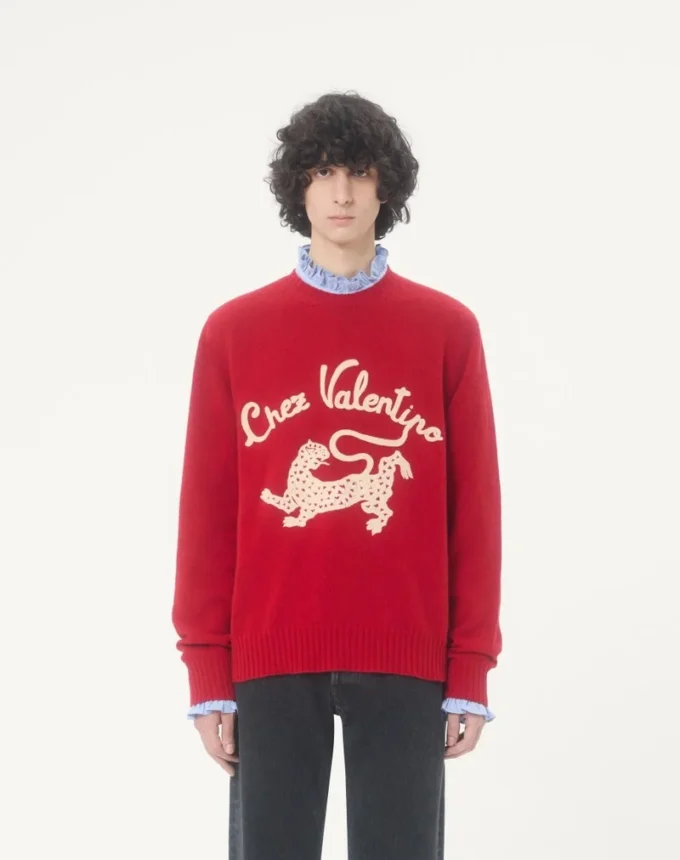 Wełniany sweter Valentino z haftem Chez Valentino i panterą Wełniany sweter Valentino z haftem Chez Valentino i panterą