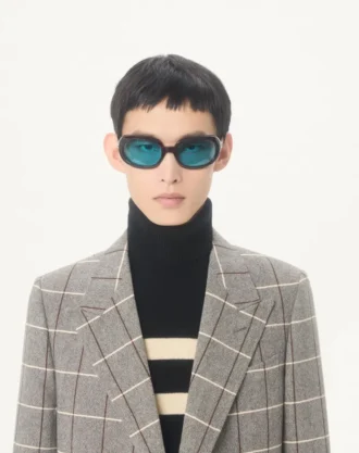 Wełniany sweter Valentino z wysokim kołnierzem i haftowanym logo Vlogo Wełniany sweter Valentino z wysokim kołnierzem i haftowanym logo Vlogo