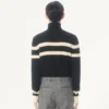 Wełniany sweter Valentino z wysokim kołnierzem i haftowanym logo Vlogo Wełniany sweter Valentino z wysokim kołnierzem i haftowanym logo Vlogo